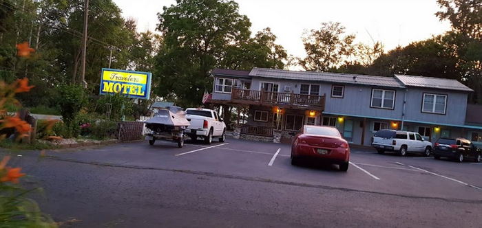 Travelers Motel (Sportsmen Motel) - From Web Listing (newer photo)